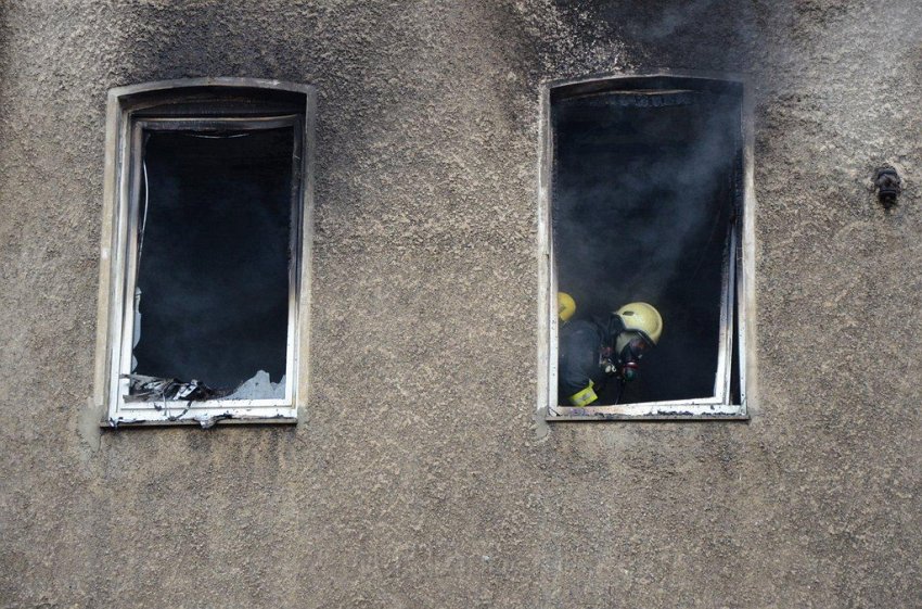 Feuer 2 Koeln Ehrenfeld Liebigstr P02.jpg